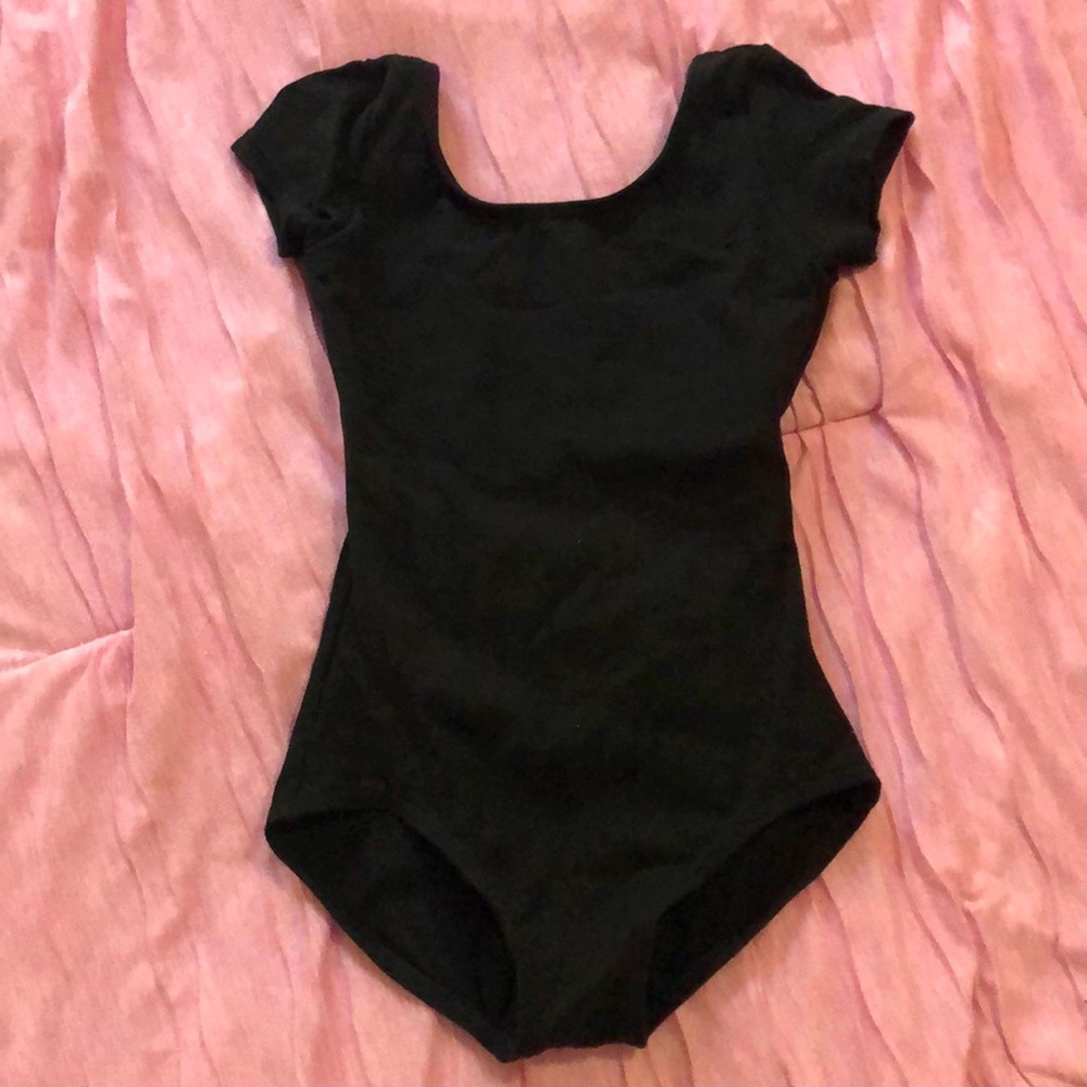 Kids Capezio black ballet leotard. Size I (M). Amazing quality- thick fabric.